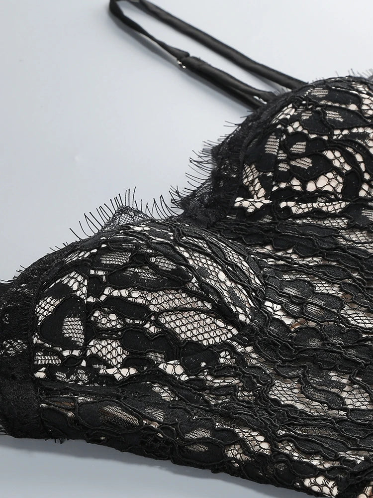 MIDNIGHT LACE BODYCON DRESS